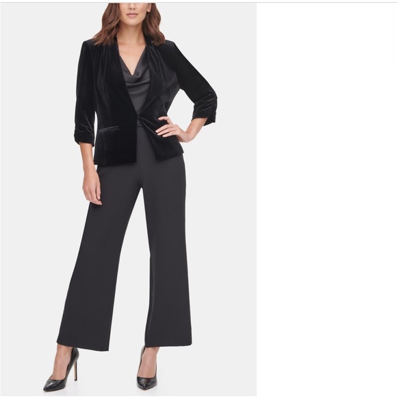 Eliza J velvet blazer - Picture 3 of 5